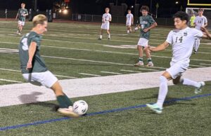 Two late goals lift Salesianum School soccer at Tower Hill School